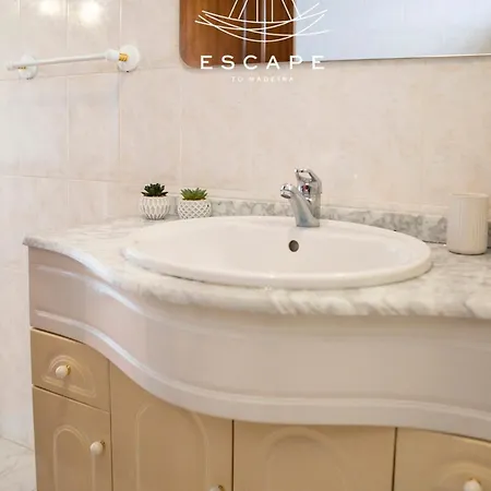 La Maison By Escape To Madeira *