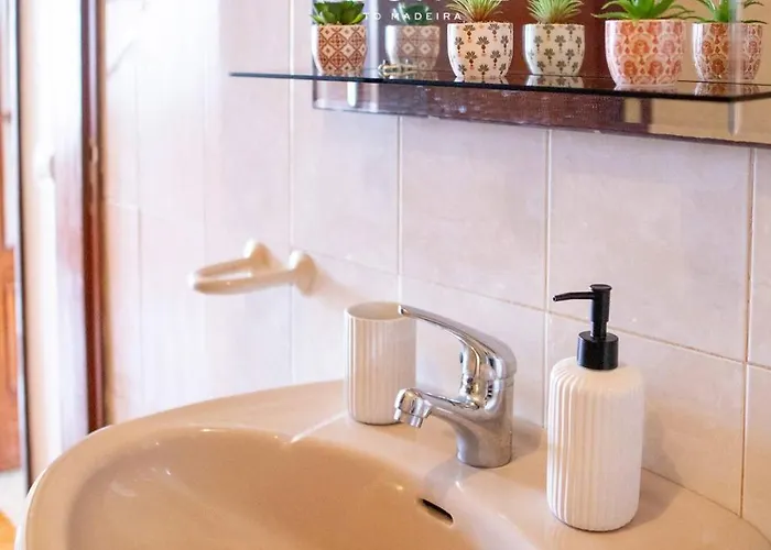 别墅 La Maison By Escape To Madeira